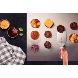 ESPATULA PARA HAMBURGUESAS PROFESSIONAL CON HOJA DE ACERO INOXIDABLE Y MANGO DE POLIPROPILENO BLANCO 7X4.1/4 in